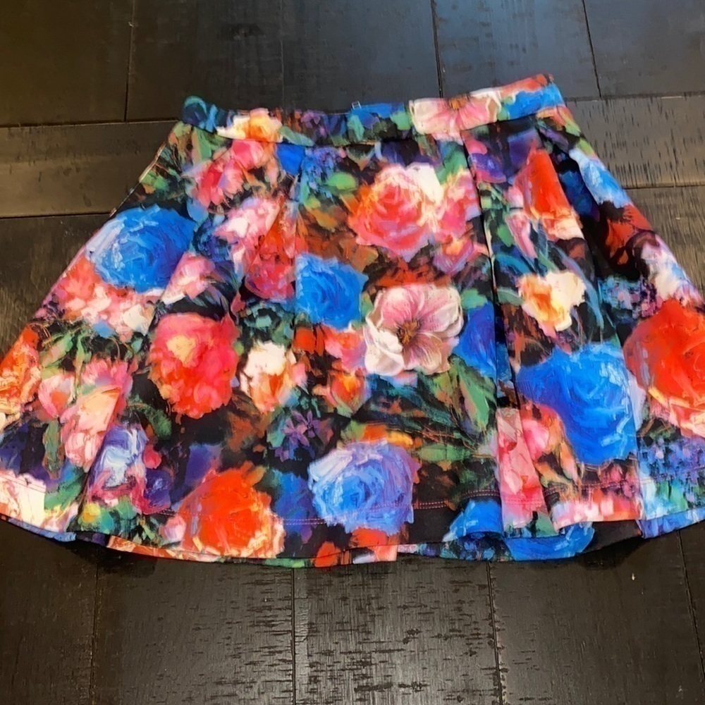 Express Floral Pleated Watercolor Colorful Rainbow Mini Back Zip Skirt
